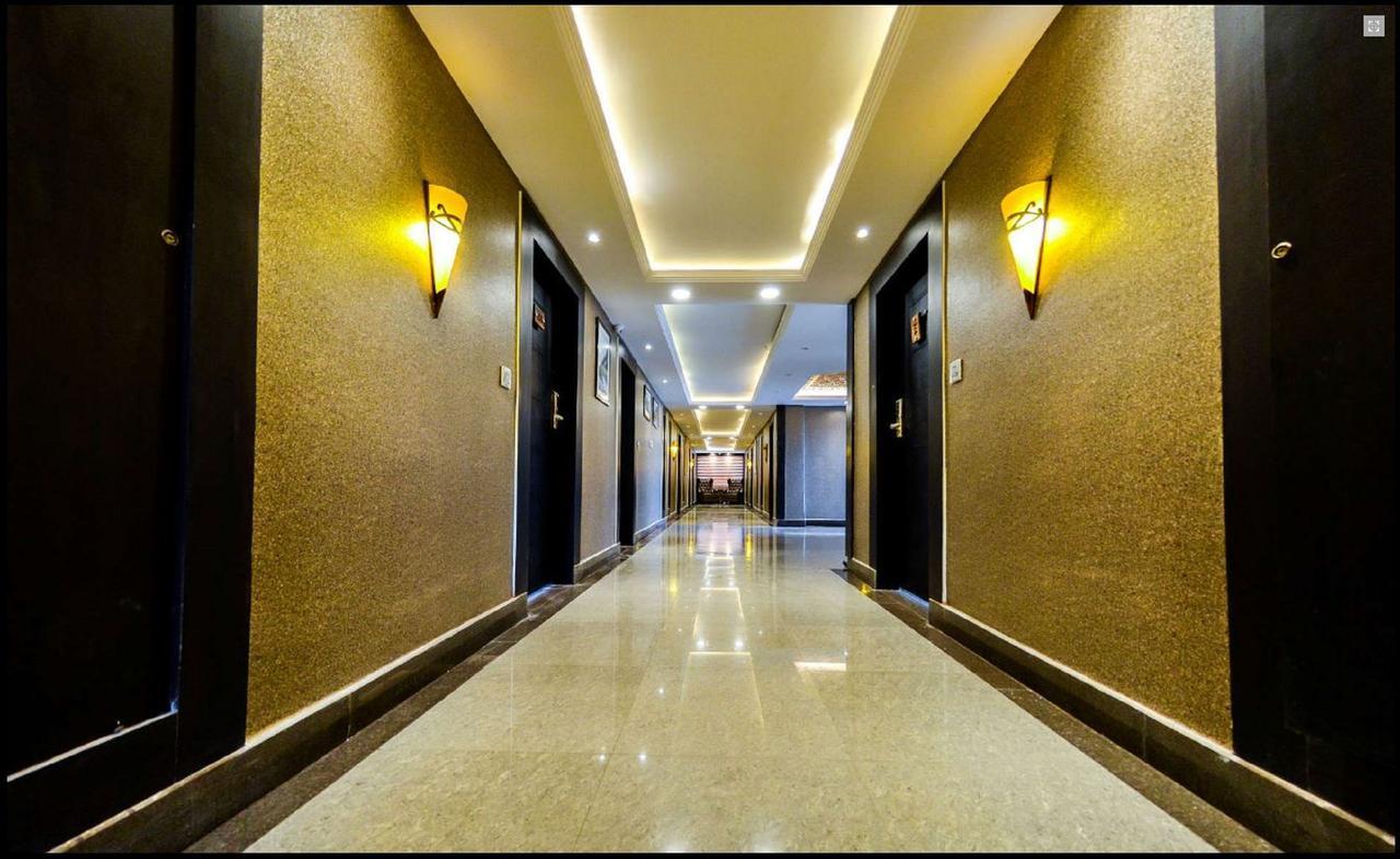 Heritage Luxury Srīnagar Buitenkant foto